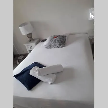 Apartmán Chambre Privee Tout Confort Avec Balcon