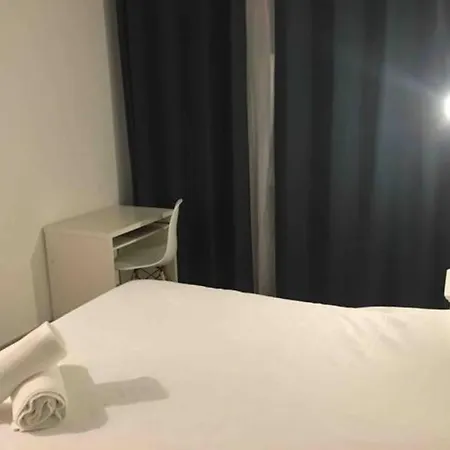 Chambre Privee Tout Confort Avec Balcon Corbeil-Essonnes
